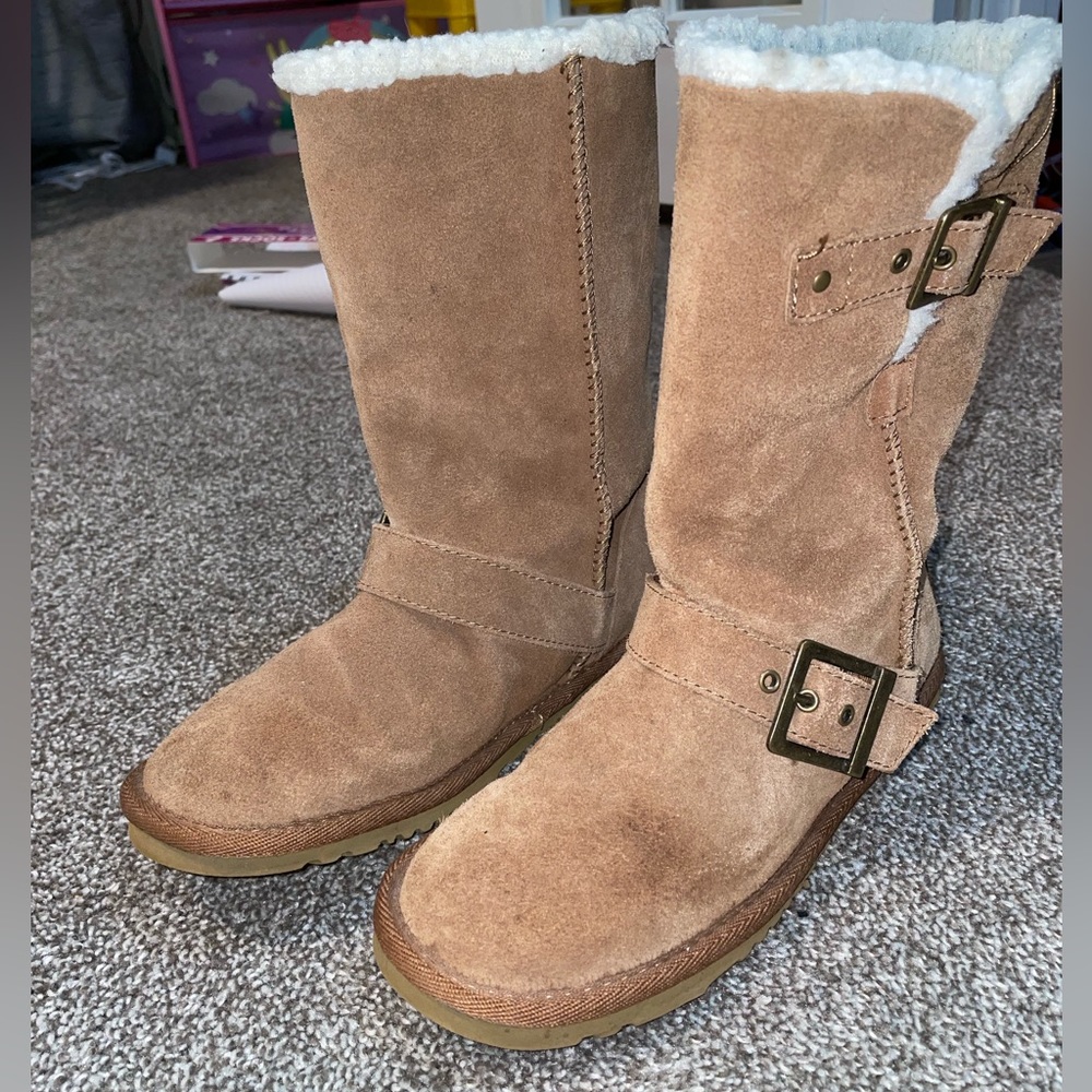 Womens Skechers Australia Boots